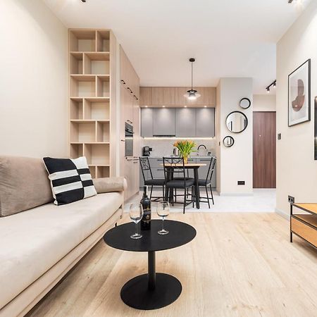 Bg Premium Apartments Mennica Residence Varsavia Esterno foto