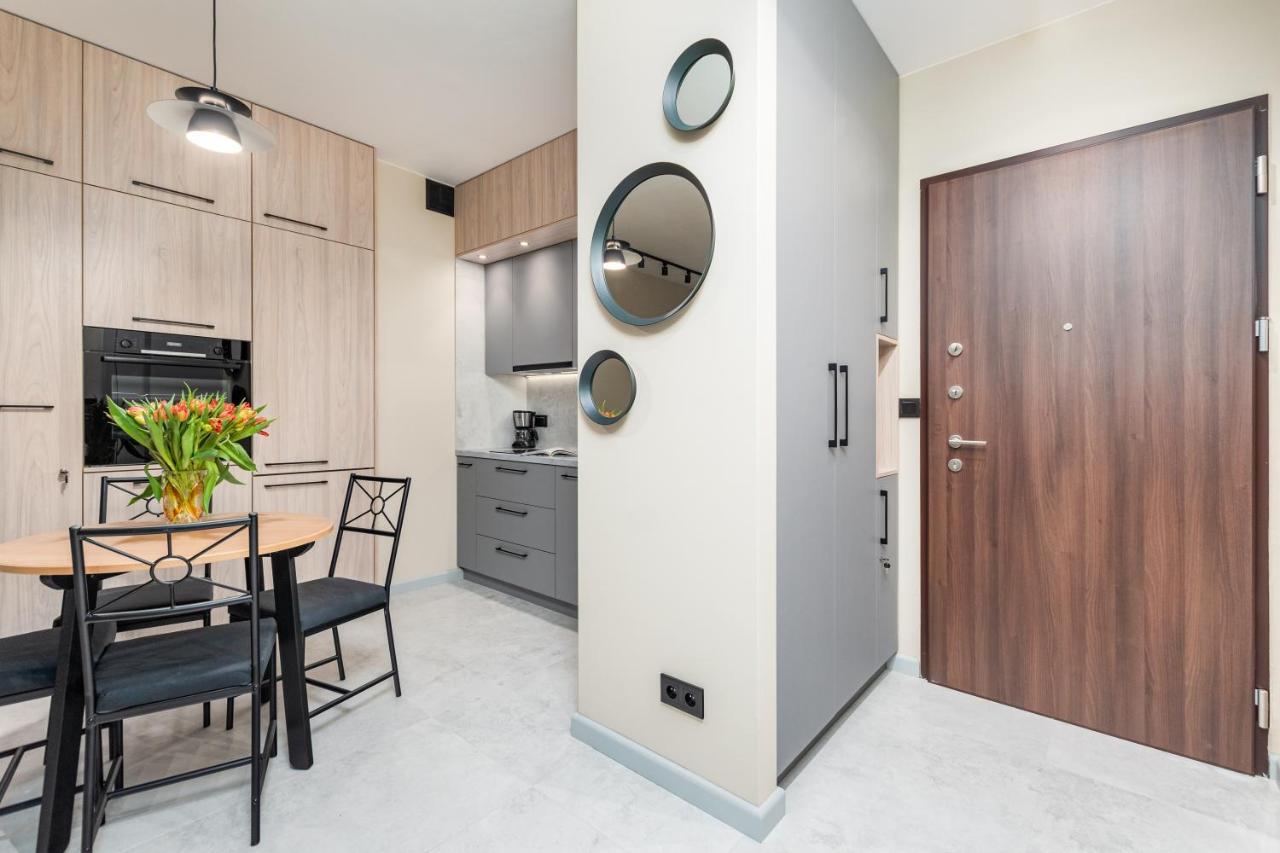 Bg Premium Apartments Mennica Residence Varsavia Esterno foto